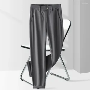 Pantalon pour hommes Vêtements Bouton hauts Poches de taille solide Pantalons de jambe droite Casual Spring Automne Vintage Long