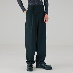 Les pantalons pour hommes personnalisent le coiffeur de mode asymétrique de conception de ceinture de ceinture pantalon effilée 27-46