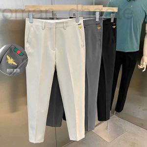 Pantalones para hombres Diseñador de pantalones de traje casual, abejas bordadas de pierna recta coreana en forma suelta, estilo de negocio recortado D2WT