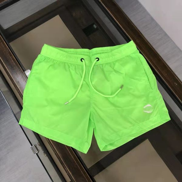 Pantalones de hombre Diseñadores 2023 Verano Slim-Fit Cómodos pantalones de playa Pantalones de tres puntos de secado rápido