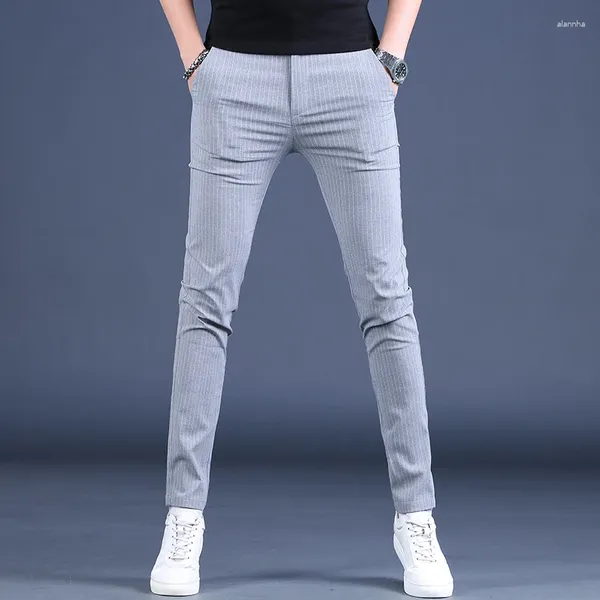 Pantalones para hombres Estilo Inglaterra Casual Hombres Traje a rayas grises Verano Slim Fit Pantalones rectos