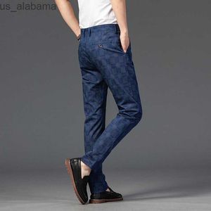 Pantalons pour hommes Mode hommes 7 couleurs hommes pantalons slim droits pantalons tendance pantalons à carreaux noirs hommes 240308