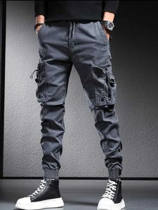Herenbroek Fashionable American Mens Work Pants voor lente en herfst 2024 Nieuwe brede dennenbroek met meerdere zakkenl2405