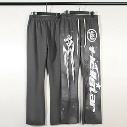 Pantaloni da uomo Pantaloni sportivi Hellstar Tessuto di lana pesante di alta qualità Fiamma Lettera Stampa HELLSTAR High Street Hip Hop Pantaloni casual larghi Uomo Donna 231013