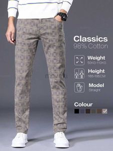 Pantalon masculin de haute qualité Classiques de vêtements de marque Pantalons décontractés pour hommes 98% Coton Retro Business Banquet Contrôle pantalon masculin plus taille 40 42 D240425