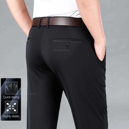 Pantalon masculin pantalon de soie glaciaire hautement élastique pour hommes pour hommes ultra-minces confortables en fer à séchage rapide et pantalon droit lâche y240514