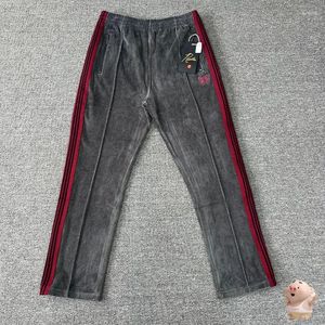 Pantalon masculin rayures hip hop track hommes femmes femmes classiques brodées de papillons awge pantalon en velours pantalon avec étiquettes