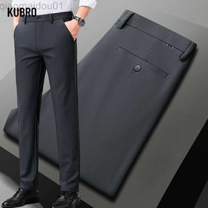 Pantalons pour hommes KUBRO 2023 Printemps Hommes Classique Costume Décontracté Pantalon Lâche Pantalon Droit Confortable Doux Anti Rides Pantnes Hombre Vestir L230727