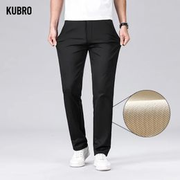 Pantalon homme Kubro 2024 Spring Stretch Costume Hommes Baggy Business Couleur Solide Casual Pantalon de bureau formel Mâle Plus Taille Mode coréenne 231206