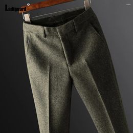 Ladiguard 2023 Winter Pluche Mannen Casual Stand Pocket Potlood Broek Plus Size 38 Heren Elegante Formele Patrty Suits