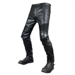 Pantalones para hombres Ladiguard Plus Tamaño 4xl Mens Pu Cuero 2023 Verano Ruched Moto Bike Masculino Rodilla Pad Pantalón Sexy Faux Pant