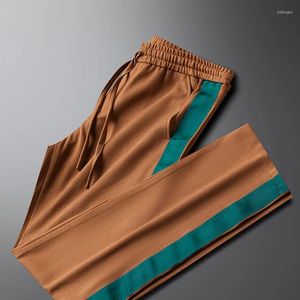 Pantalon masculin léger luxe haut de gamme de couleurs sportives décontractées de luxe Bordeuse de couleur de couleur lâche larges saignements droits