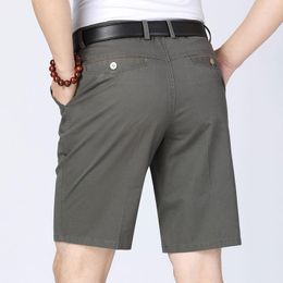 Pantalon masculin Men Plus et une taille de vieillesse d'âge moyen de taille supplémentaire shorts occasionnels