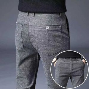 Pantalon masculin pour hommes pantalons décontractés printemps / été nouveau pantalon pour hommes en lin.