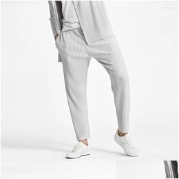 Pantalones para hombres para hombre Verano 2022 Miyake Moda plegable Talla grande Japón Cultivo plisado Alta flexibilidad Entrega de caída Ropa Ropa Dhabb