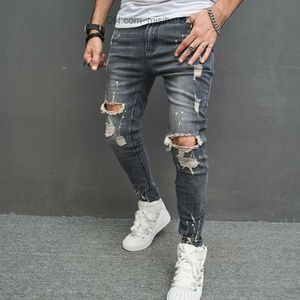 Pantalons pour hommes Nouveaux jeans crayon serrés à coupe ouverte pour hommes vêtements de rue hip-hop pour hommes trous élastiques en denim ultra-mince Pantalons Z230731