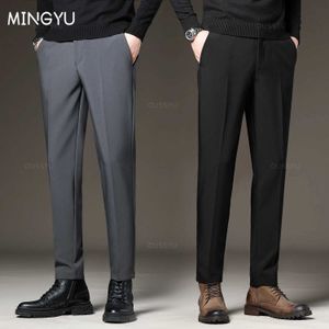 Herenbroek nieuwe heren pak broek ultradunne zakelijk kantoor elastische taille dunne zwart grijs klassieke Koreaanse broek plus maat 27-38 40 42 Q240429