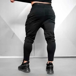 Pantalon masculin pantalon de jogging noir solide pantalon de sport pour hommes pantalon de sport de coton décontracté j240507