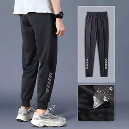 Pantalons pour hommes Pantalons de sport pour hommes Joggers Mode Pantalon Homme Vêtements Ice Soie Respirant Streetwear Pantalon Pantalon de survêtement élastique 230320