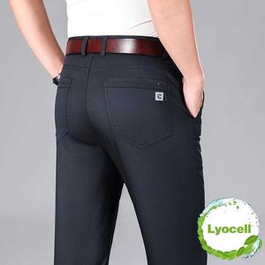 Pantalon masculin d'été nouveau lyocell mens luxe mince pantalon décontracté classique pantalon d'affaires en ligne droite marque mâle noir y240514