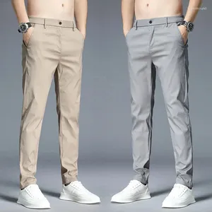 Pantalon masculin Summer Ultra-Thin Thin Casual Cantant Slim Straitement Elastic Ice Silk Sports Jogging Fashion Corée Black Khaki Green