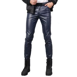 TSINGYI Lente Zomer Moto Skinny Elastische Kunstleer Broek Mannen Zwart Goud Wit Dunne PU Lederen Broek Merk mannen Kleding 230306