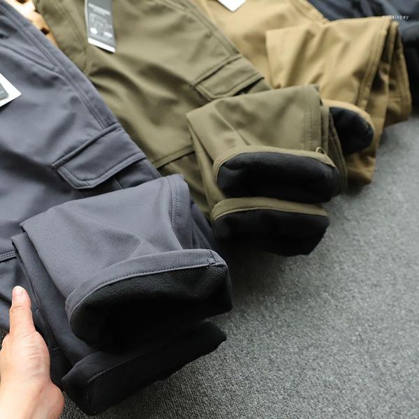 Pantalones de hombre de invierno de carga al aire libre a prueba de viento impermeables de felpa para hombre recto Multi bolsas mono Camping senderismo equipo pantalones