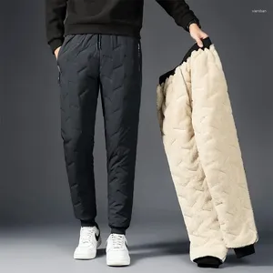 Herenbroek Winter Lambswool Warm Dikke Dikke zwetende mannen Fashion Joggers WATERPROID CASUAL MERK PLUS FLEECE SIZE TROURER