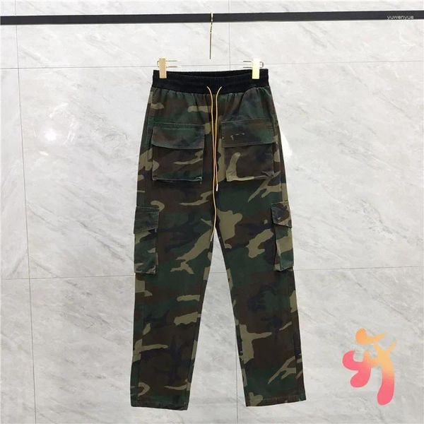 Pantalones para hombres Y2k Pantalones American High Street Múltiples bolsillos lavados Do Old Button Camuflaje Cargo Retro Mujeres Hombres Ropa