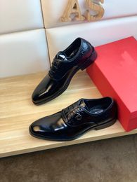 Hommes fête mariage à lacets chaussures habillées 2021 mâle marque de mode concepteur Oxford chaussures en cuir véritable loisirs appartements taille 38-44