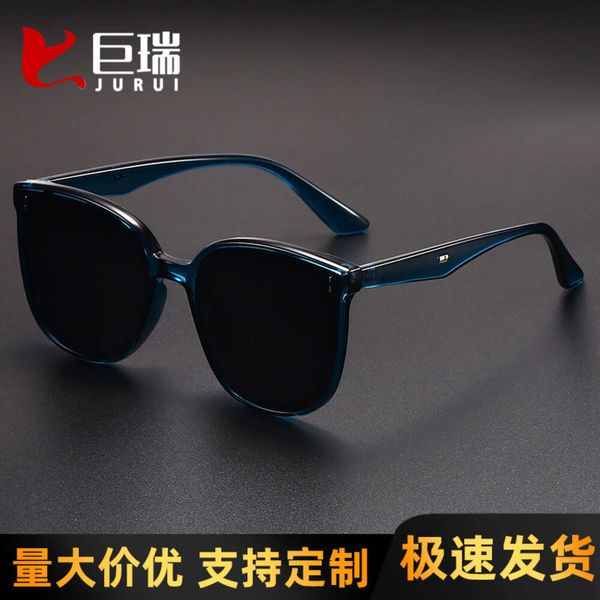 Nouveau cadre TR personnalisé pour hommes Polarisation Sunshade Sunglasses