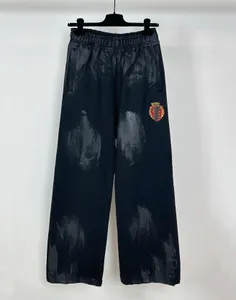 Pantalones de talla grande para hombres cuello redondo bordado y estampado de estilo polar de verano con algodón puro en la calle 523g