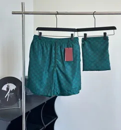 Shorts de taille plus masculine 2024 Nouveau pantalon de plage Site Web Synchrones Synchrones confortable Tissu imperméable Couleur des hommes: Code de couleur d'image: M-XXXL G4526