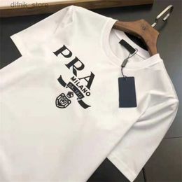 Men's Plus Tees Polos Summer Mens Designer Huff Casual Man Womens Loose Ts avec lettres Imprimer Slves Top Sell Men T-shirt Taille S-XXXXL Y240420