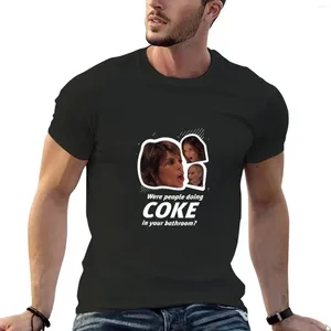 Coca de polos masculin dans la salle de bain?T-shirt b / w