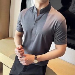Herenpolo's hoge elastiek geen trace grijze polo shirts voor mannen Koreaanse zomer elegante t-shirt kraag slanke korte mouwen slanke homme