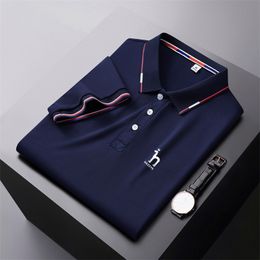 Polos pour hommes T-shirt de marque de golf pour hommes Summer Fashion Sports Chemise à manches courtes Dry Fit Respirant Polos pour hommes Golf Wear 230717