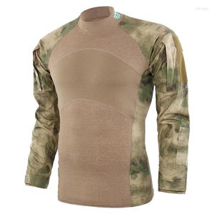 Polos pour hommes T-shirt tactique à manches longues Army Army Combat Tops Patchwork Tshirt militaire uniforme de randonnée en plein air my341