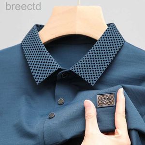 Polos pour hommes Nouvelle soie respirante à manches courtes T-shirt Revers Mode Haut de gamme Broderie Casual Business Polo Shirt Wear ldd240312