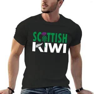 T-shirts Scottish Kiwi (pour arrière-plans sombres)