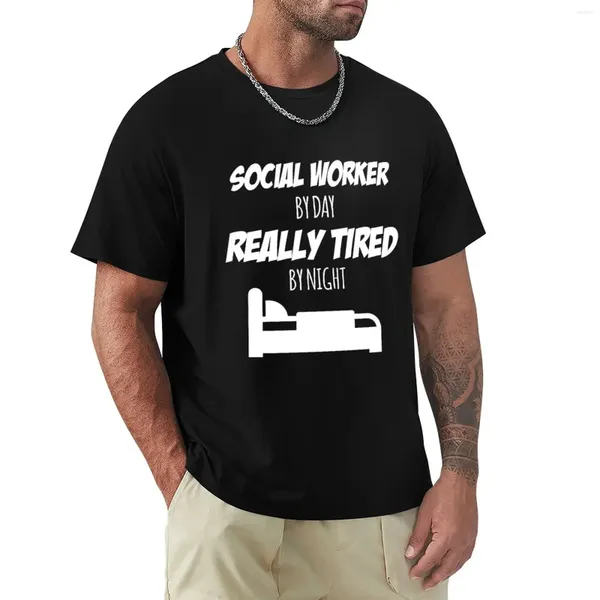 Polos pour hommes travail social travail amusant cadeau pour chaque Slogan drôle passe-temps travail T-Shirt haut d'été plaine blanc t-shirts hommes