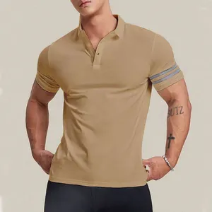 Polos pour hommes printemps et tendance d'été revers à manches courtes avec boutons couleurs de sports décontractés