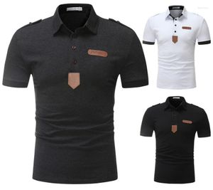 Polos pour hommes Personnalité de la mode d'été Polo à manches courtes européen Epaulet Revers T-shirt décontracté