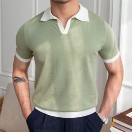Polos pour hommes été tricot revers t-shirt Camisa Hombre britannique col en v couleur correspondant col décontracté mince chemise Mannen 230308