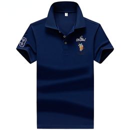 Heren Polo Zomer Luxe Mode Geborduurde Revers Polo Shirt Mannen Casual Korte Mouw Top Slim Fit Business Tshirt M4XL 230703