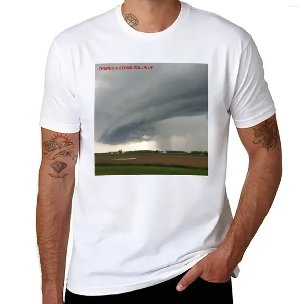 Polos para hombre, camiseta Theres A Storm Rollin In2, camiseta personalizada, camiseta de manga corta, camisas grandes y altas para hombre