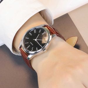 Heren Quartz Horloge Arabische Numerale Legering voor Mannen 2022 Casual Lederen Armband Clasp Horloge Druppelschip