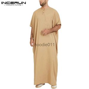 Mannen Gewaden 2023 Mannen Slanke Jubba Thobe Islamitische Arabische Kaftan Effen Korte Sle Losse Gewaden Midden-oosten Abaya Mannen kaftan S-5XL L231130