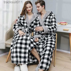 Herengewaden Liefhebbers Winter er Lange Plaid Flanel Warme Badjas Mannen Plus Size Capuchon Coral Fleece Badjas Dames Kamerjas Nachtkleding L231130