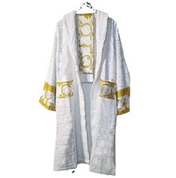 Robes pour hommes Hommes Femmes Accueil OP68 Col Châle Coton Doux Moelleux Vêtements De Nuit Designer Marque De Luxe Vintage Peignoir Pyjamas Unisexe Amoureux gdfgdg